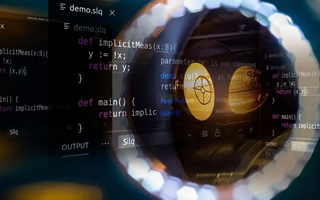 海门 api php源码,下载的php源码怎么运行呢？